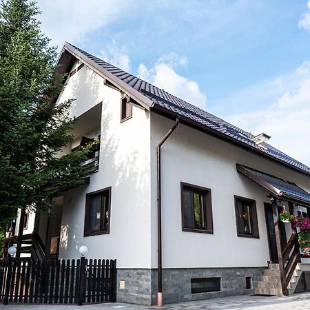 Hotel K'Raman Râmnicu Vâlcea Esterno foto