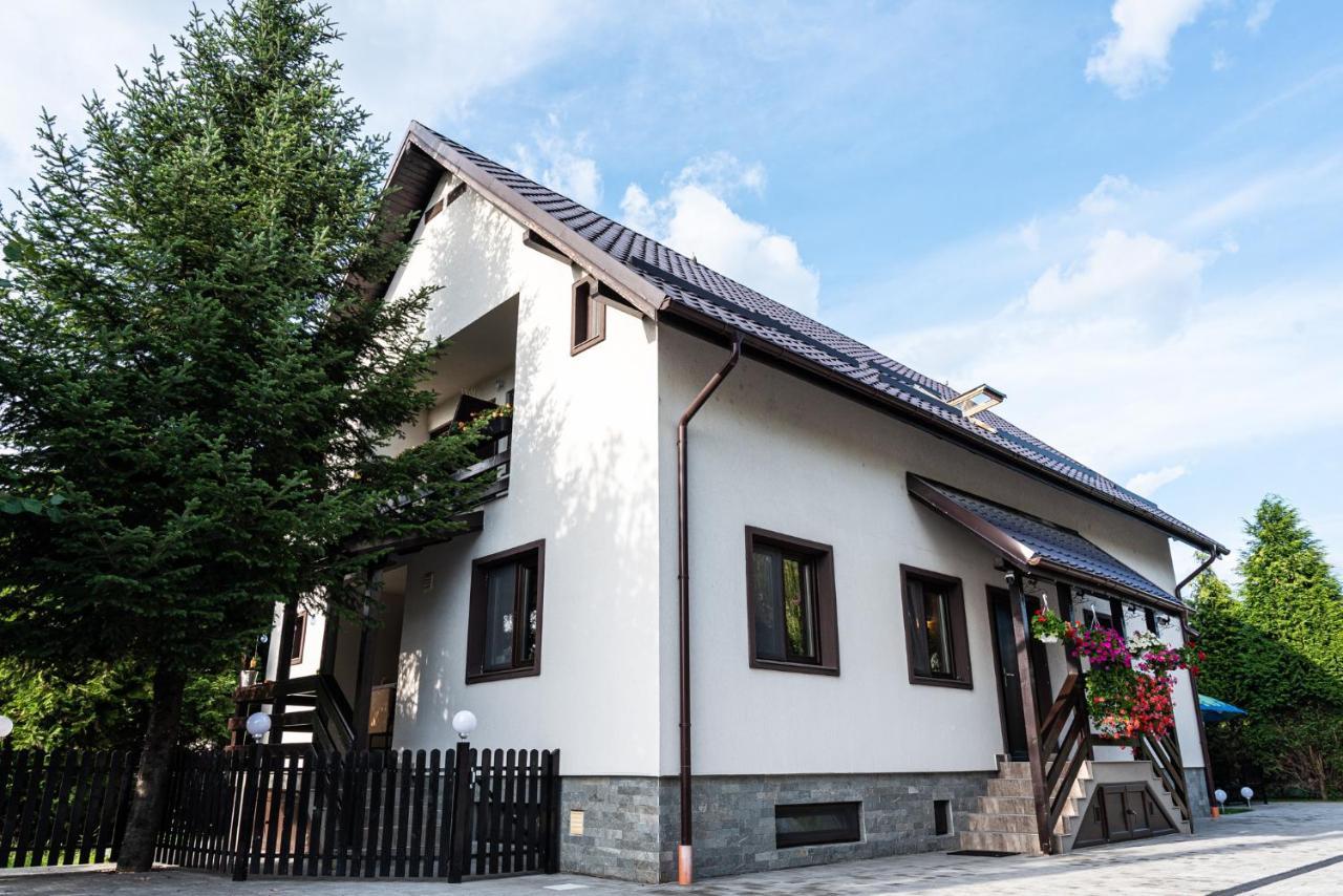 Hotel K'Raman Râmnicu Vâlcea Esterno foto