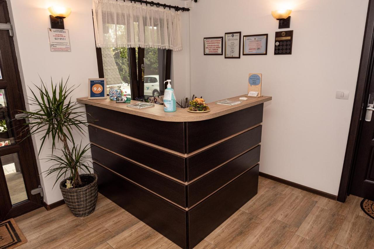 Hotel K'Raman Râmnicu Vâlcea Esterno foto
