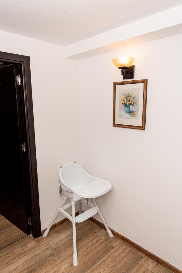 Hotel K'Raman Râmnicu Vâlcea Esterno foto