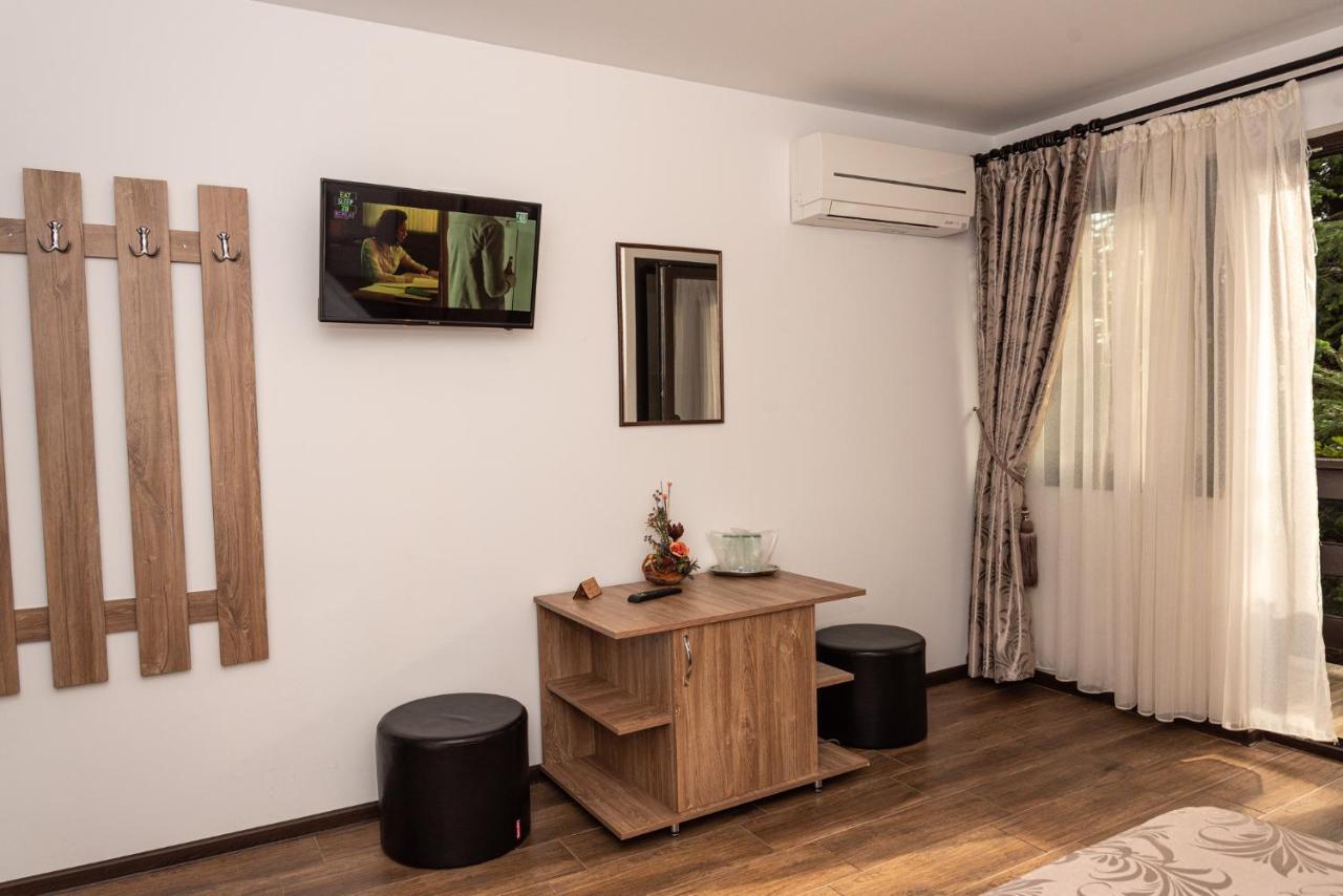 Hotel K'Raman Râmnicu Vâlcea Esterno foto